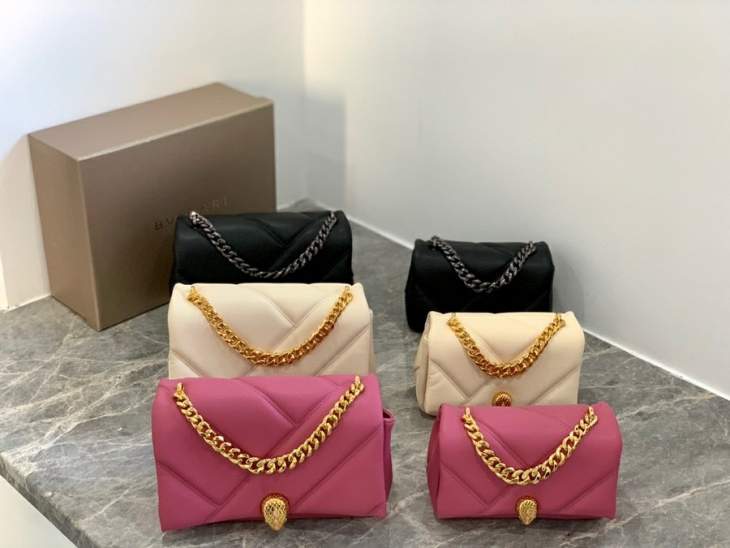 Picture of Bvlgari Handbags _SKUfw190669424fw